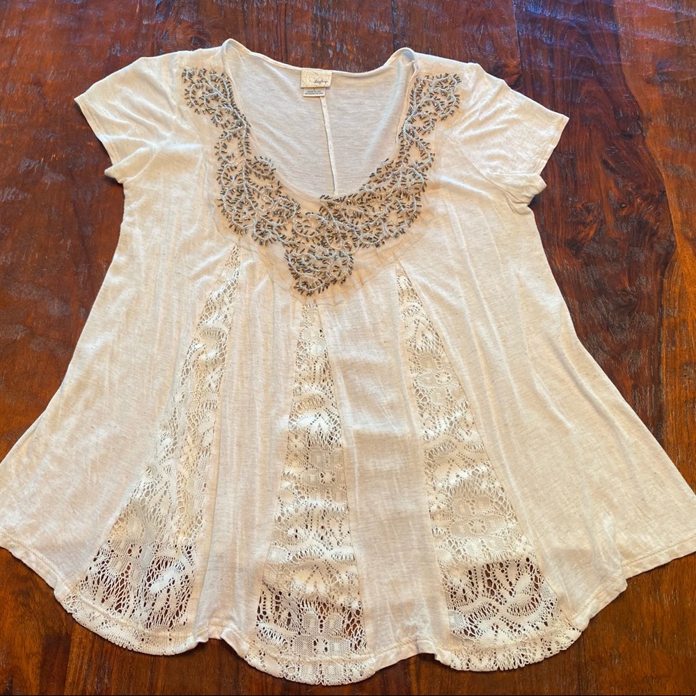 Daytrip Embellished Lace Trim Tee